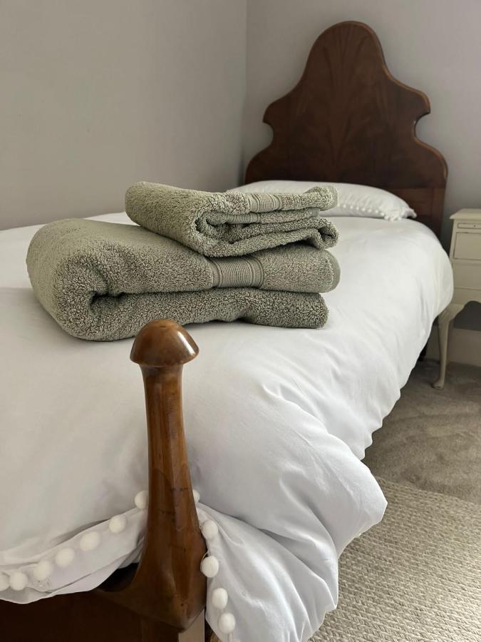 Private Apartment - 3 Bedrooms Harrogate Eksteriør bilde
